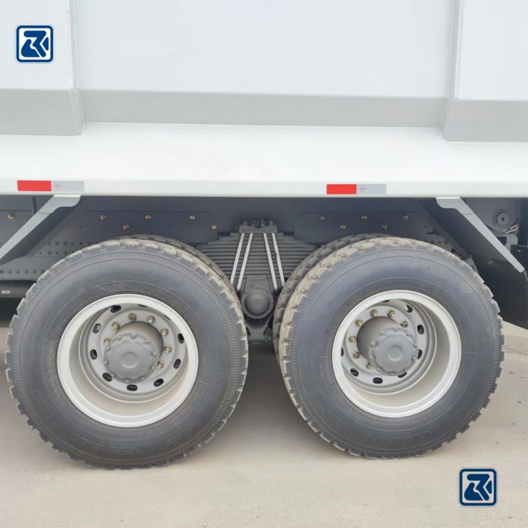 Camion-benne HOWO à vendre - NEEDL EMARK PT DJARUM .CN INTERNATIONAL GROUP CHINA CO., LTD
