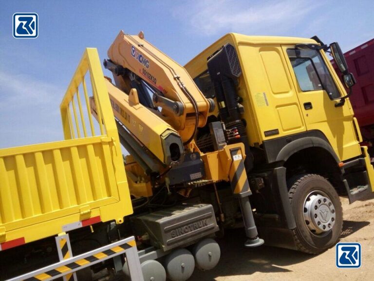 HOWO Truck-Mounted Crane -NEEDL EMARK PT DJARUM .CN INTERNATIONAL GROUP CHINA CO., LTD