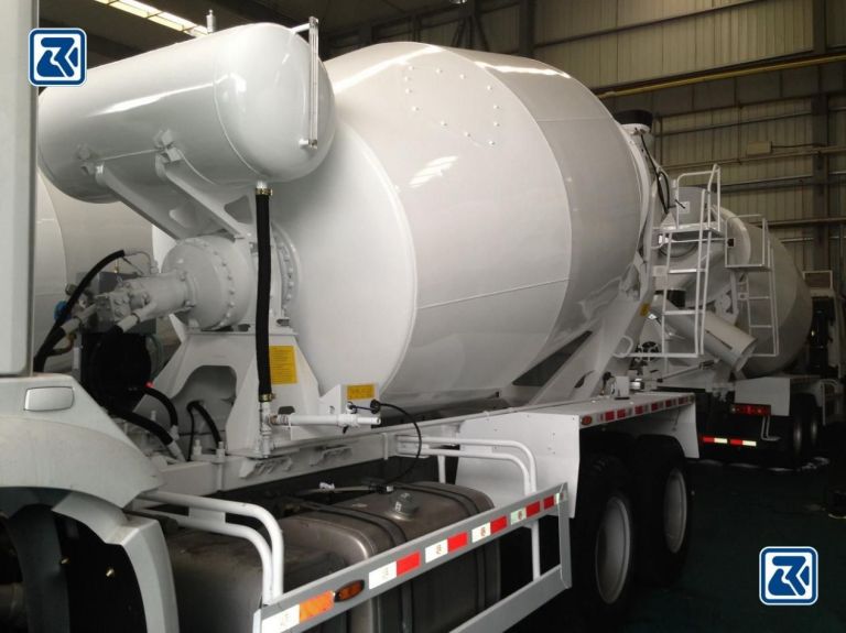 HOWO Concrete Mixer Trucks Mixing Drum